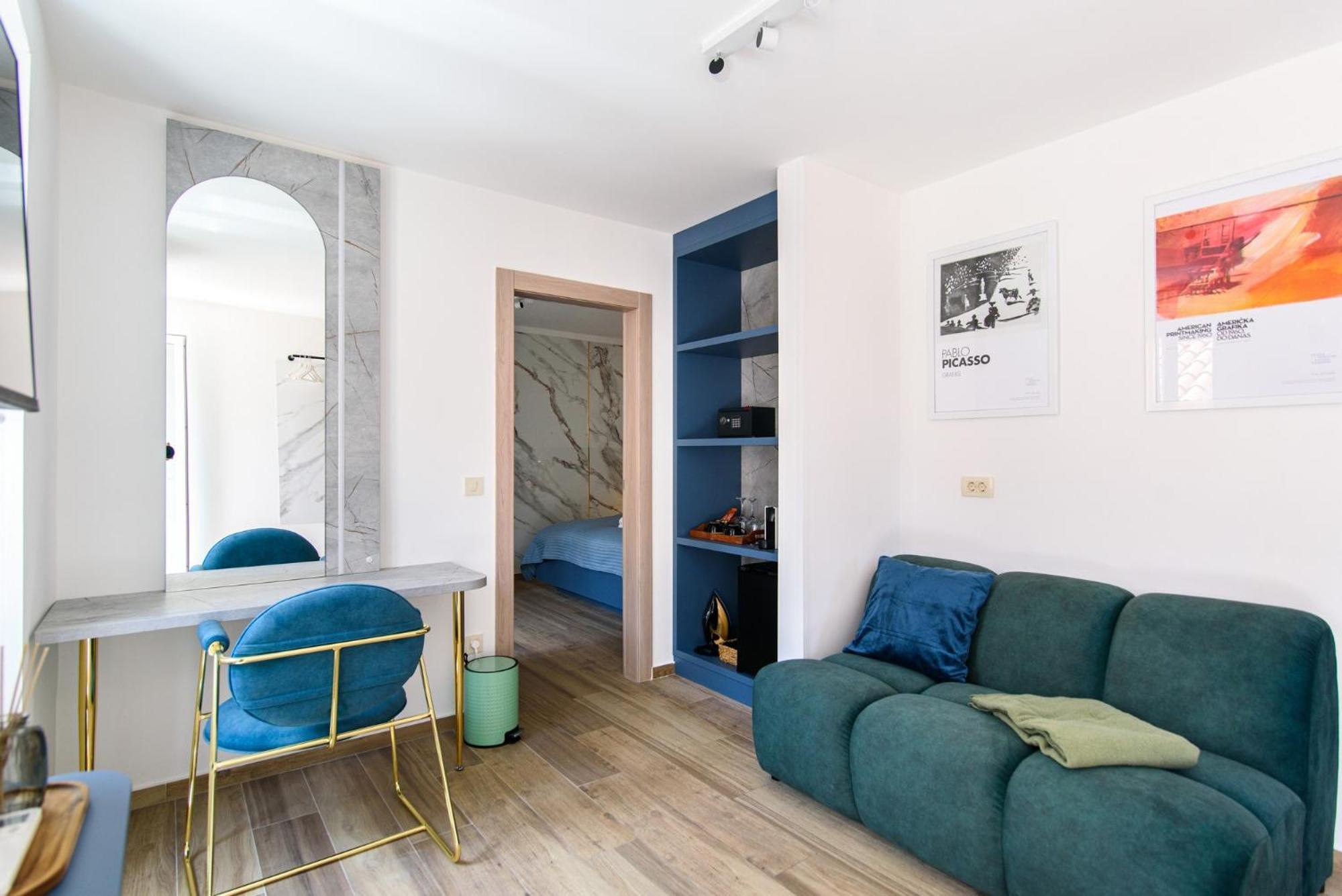 Lincun By Duhomes Ragusa