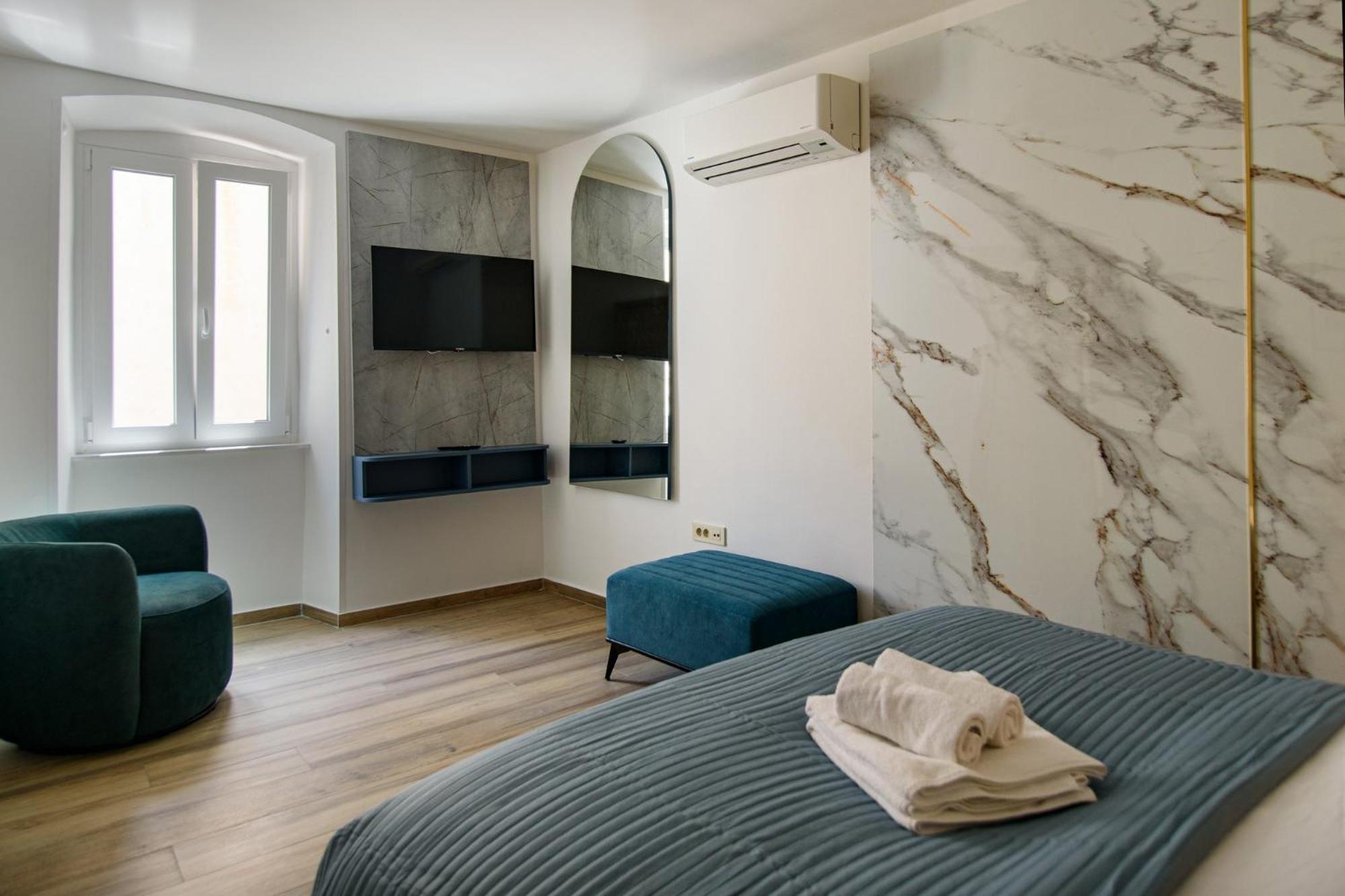 Lincun By Duhomes Ragusa